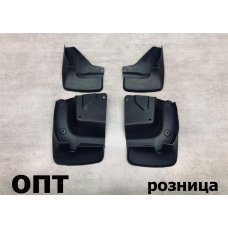 TY04-1726К* TOYOTA HIACE (200) 2005-10, БРЫЗГОВИКИ 4шт. (Китай) Черные