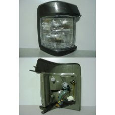 MZ10-0103E-R (33-96)* MAZDA BONGO BRAWNY 1999-10, ГАБАРИТ R ( Китай) Белый 