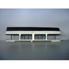 IZ01-0114B* ISUZU ELF 1987-90, РЕШЕТКА РАДИАТОРА (Китай) ШИРОКАЯ КАБИНА