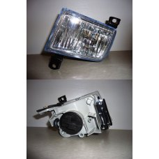 TY04-1504L (212-2025)* TOYOTA HIACE 1999-04, ТУМАНКА L (Китай) 3 ряда сидений