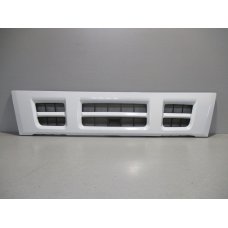 IZ07-0114A*  ISUZU ELF 2002-07, РЕШЕТКА РАДИАТОРА  (Китай) Узкая кабина