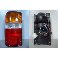 TY05-1023L (212-1945)* TOYOTA HILUX PICK UP 1988-97, СТОП L (Китай) 4 отв.