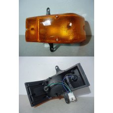 TY09-0204B-R (212-1623Y)* TOYOTA DYNA 1982-93, ПОВТОРИТЕЛЬ ПОВОРОТА R (Китай) ЖЕЛТЫЕ