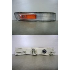TY30-203R* TOYOTA CROWN (141) 1991-95, ПОВОРОТ В БАМПЕР R (КИТАЙ) Бок.ч.Белый