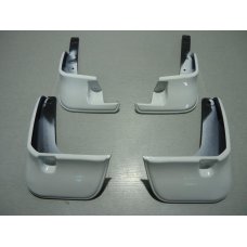 TY58-0227K* TOYOTA RACTIS (P120) 2010-16, БРЫЗГОВИКИ 4шт. (Китай) Белые