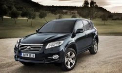 RAV 4  (30)  2010-2013